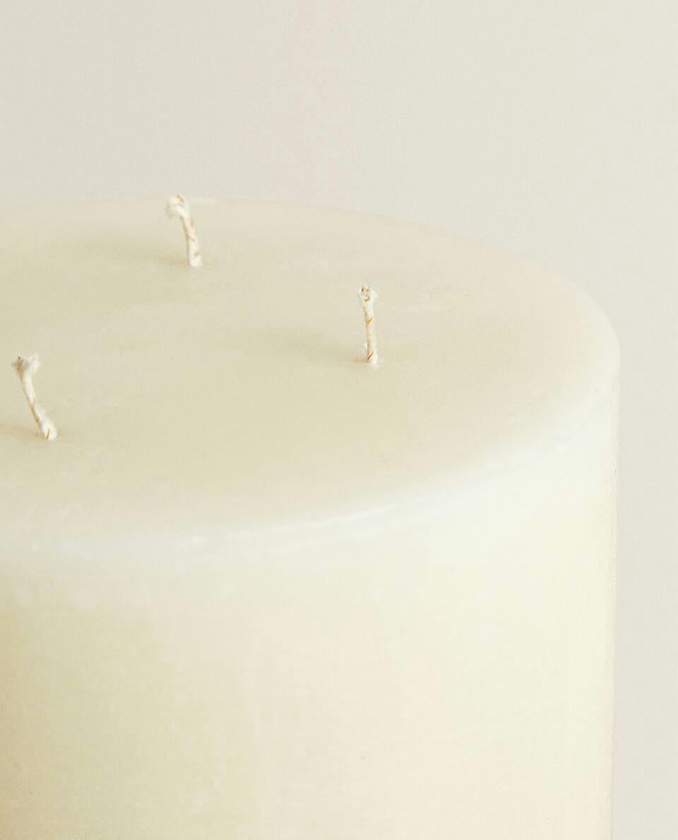 LARGE CANDLE