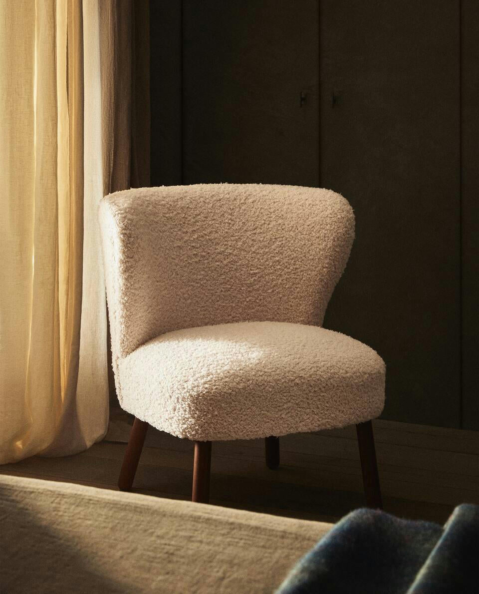 LIGHT BEIGE TERRY ARMCHAIR
