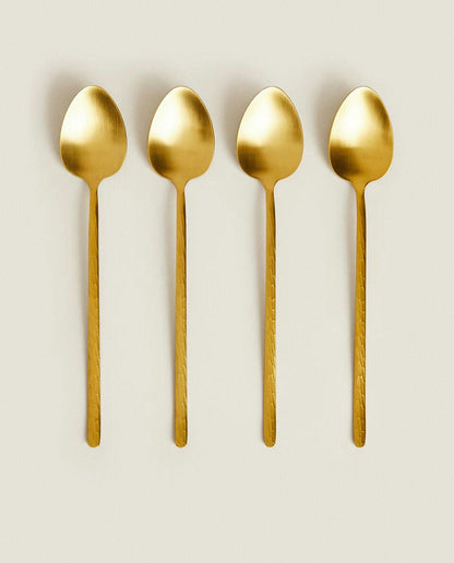 BOX OF 4 SPOONS WITH HAMMERED HANDLE