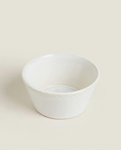 SET OF SNOWFLAKE SERVING DISHES