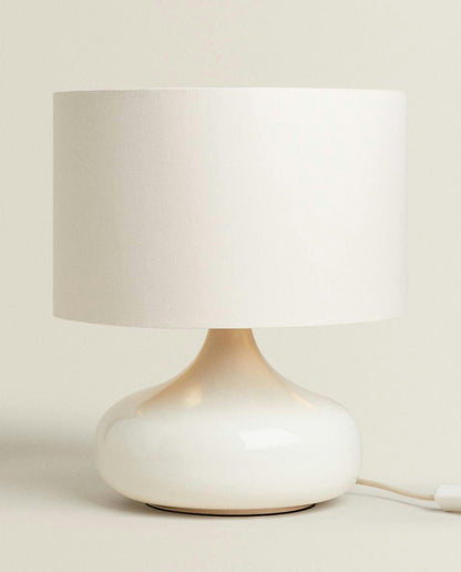 LAMP WITH CERAMIC BASE