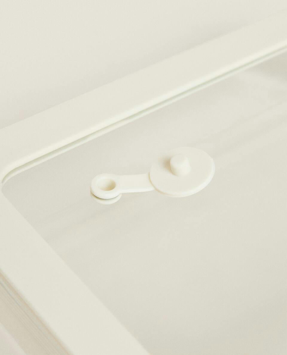 AIRTIGHT CONTAINER 700ML