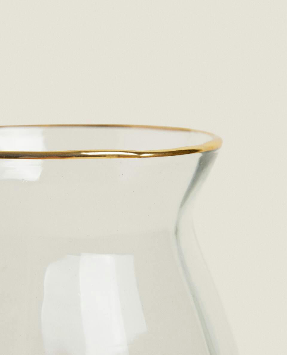 CHRISTMAS FACETED GLASS VASE WITH RIM DETAIL