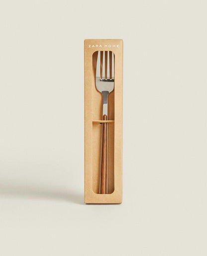 BOX 4 FORKS WITH ROUND HANDLE DETAIL