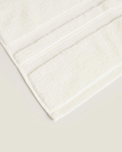 EXTRA SOFT TOWEL WITH DOUBLE BORDER