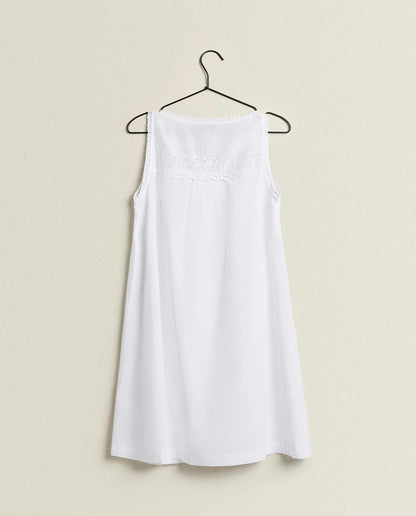 EMBROIDERED COTTON NIGHTDRESS