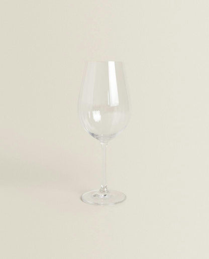 RAISED CRYSTALLINE WINE GLASS