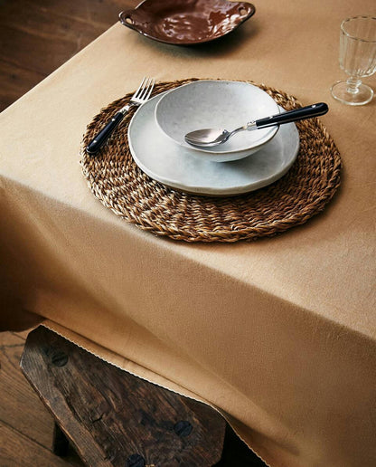 WOVEN FIBRE PLACEMAT