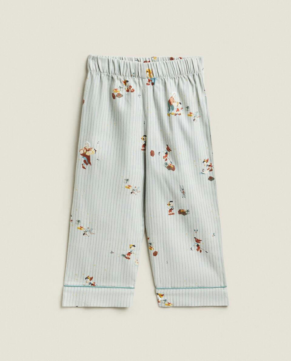 CHILDREN FLANNEL CHRISTMAS PINOCCHIO  DISNEY SET OF PYJAMAS