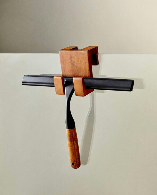 GLASS CLEANER ACCESSORY