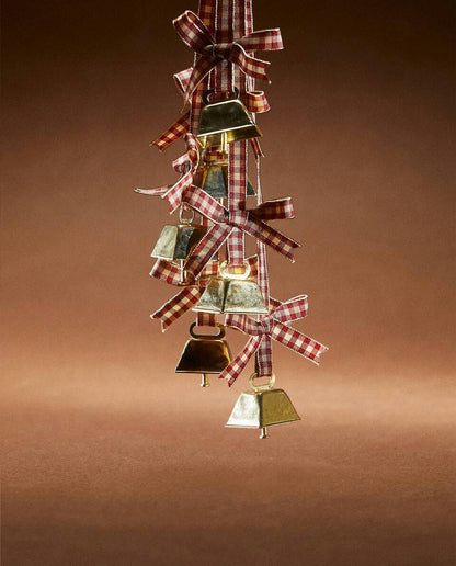 DECORATIVE TARTAN BELLS GARLAND