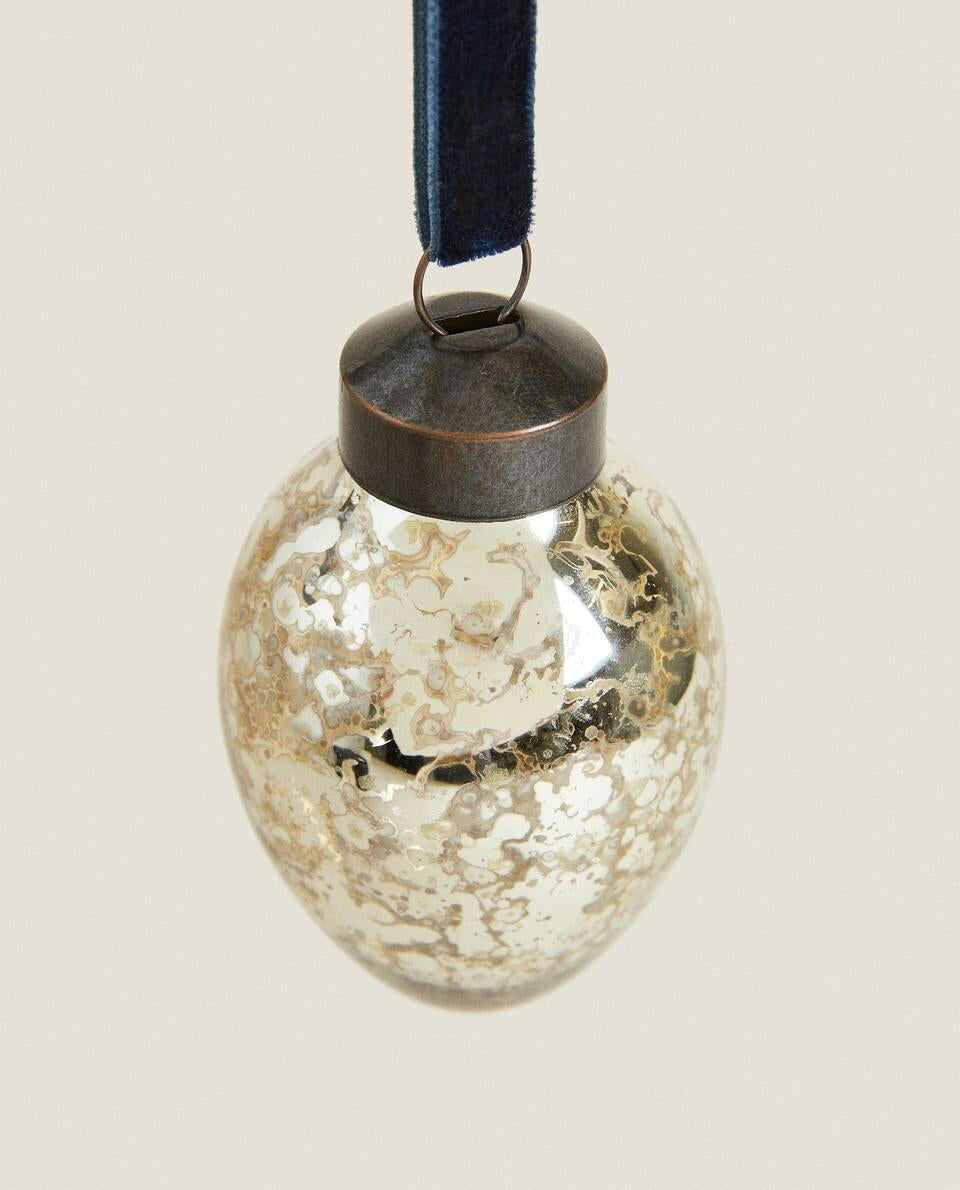 SHINY GLASS OVAL CHRISTMAS DECORATION