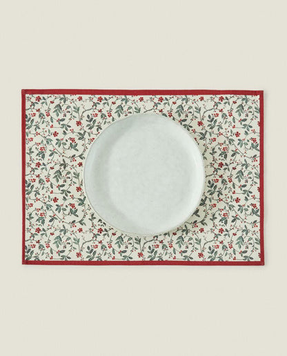 PACK OF CHRISTMAS VINE COTTON TEA TOWELS (PACK OF 2)