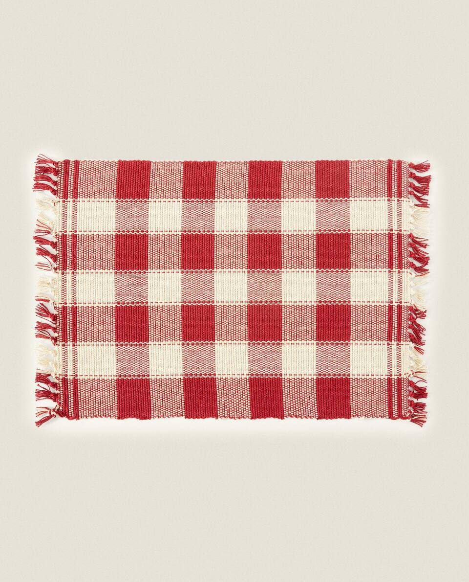 PACK OF CHECK CHRISTMAS PLACEMATS (PACK OF 2)