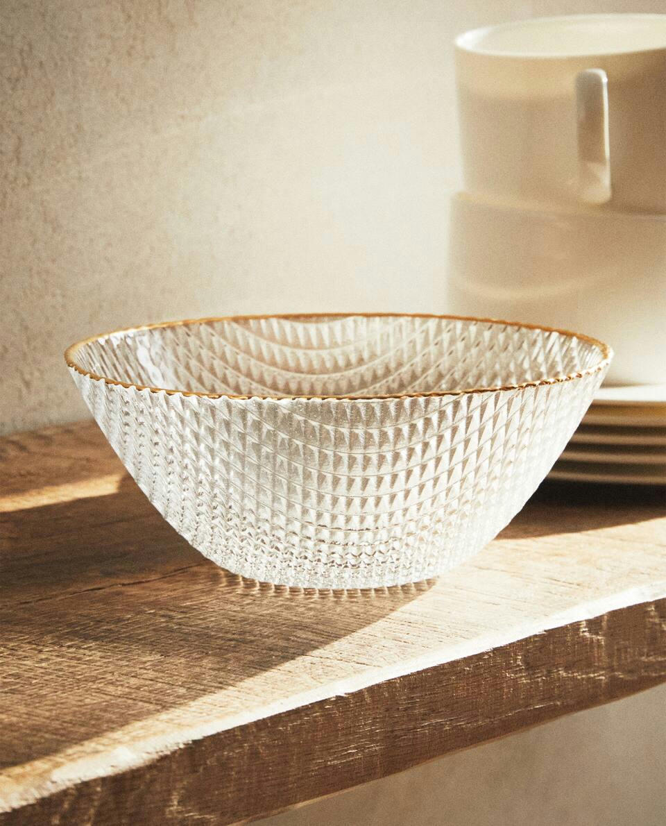 GLASS BOWL WITH RAISED DETAIL