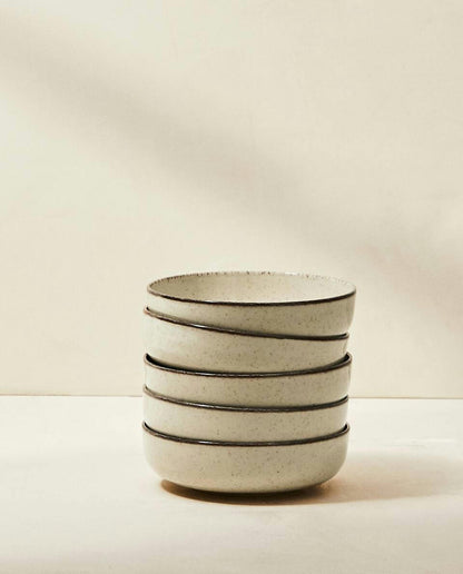 PORCELAIN BOWL WITH ANTIQUE FINISH RIM