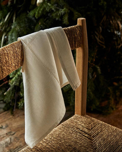 PACK OF CHRISTMAS CHAIN LINEN NAPKINS (PACK OF 2)