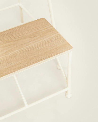 WOOD STOOL | LADDER