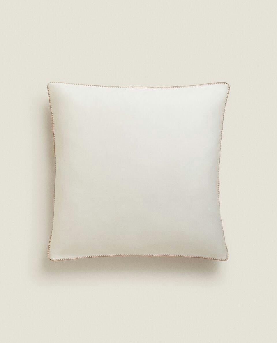 TOPSTITCHED PILLOWCASE