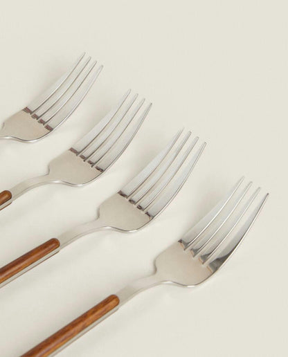 BOX 4 FORKS WITH ROUND HANDLE DETAIL